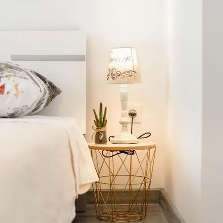 In Arbanija Mit Meerblick, Balkon, Klimaanlage, W-lan 5137-1 شقة *